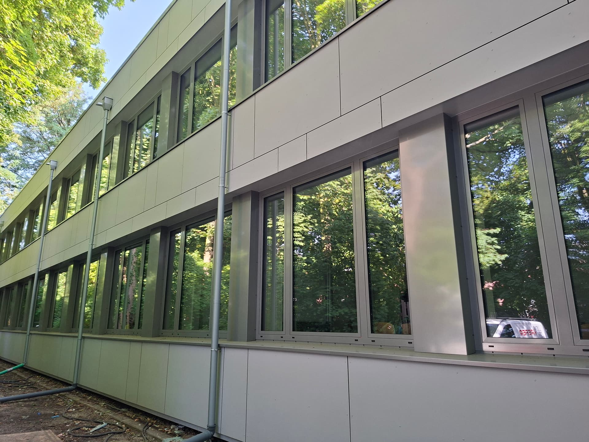 Foto neue Fassade Berufskolleg Walther-Rathenau