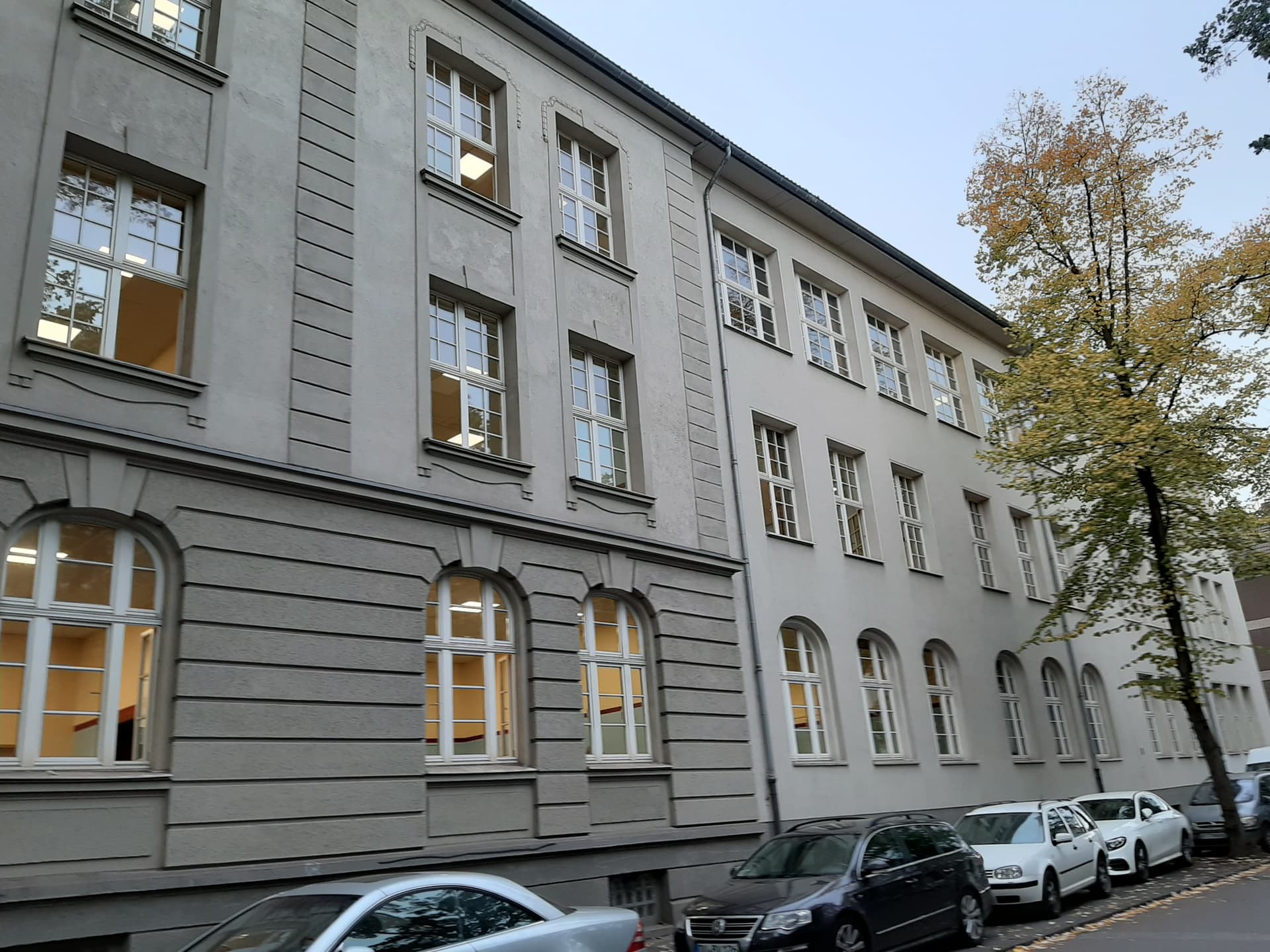 Elly-Heuss-Knapp-Gymnasium