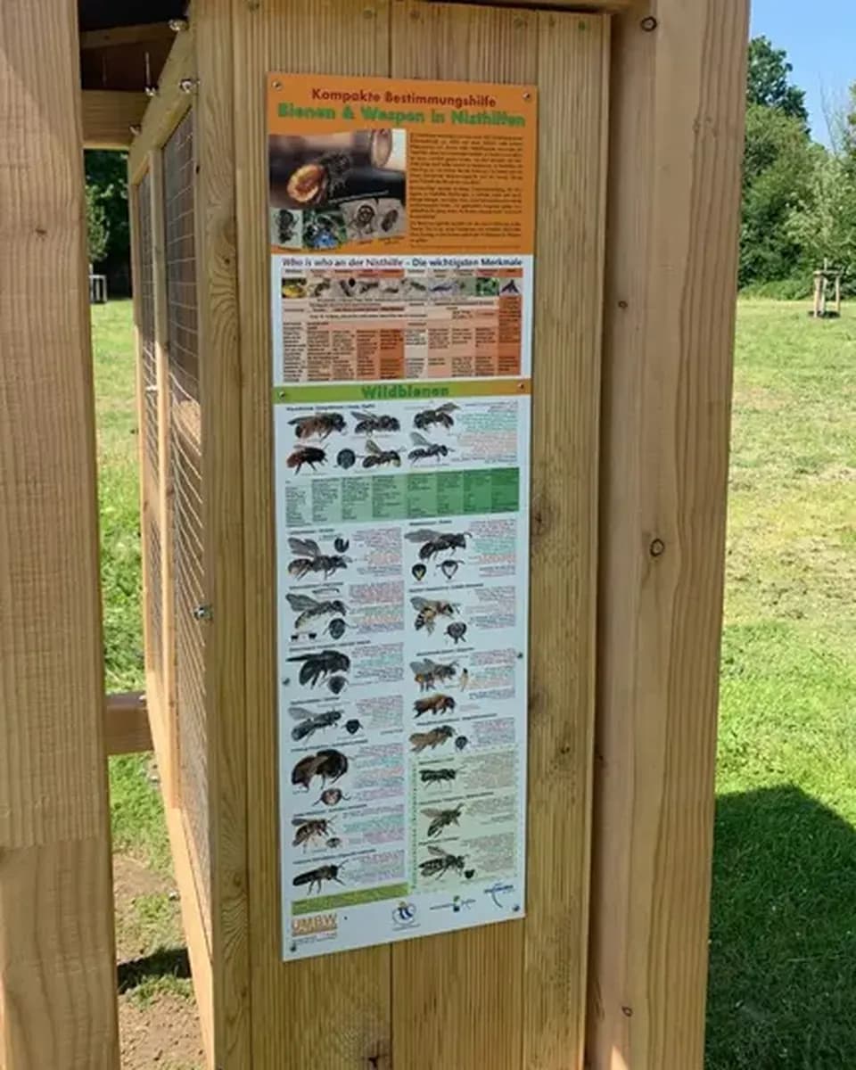 Wildbienenhotels