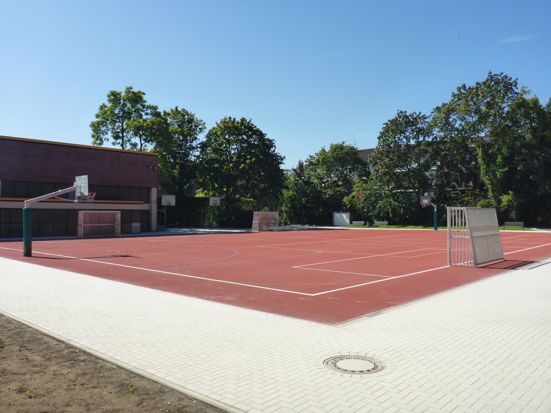 Gesamtschule Duisburg-Mitte Außensportanlage