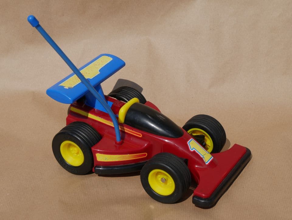 Spielzeug-Elektroauto