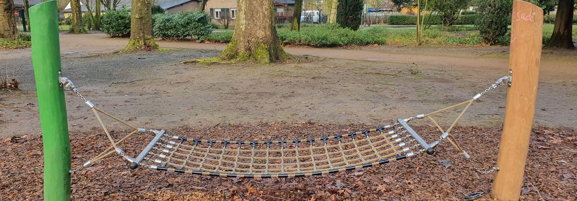 Schaukel_2 Barrierefreie Schaukel im Volkspark